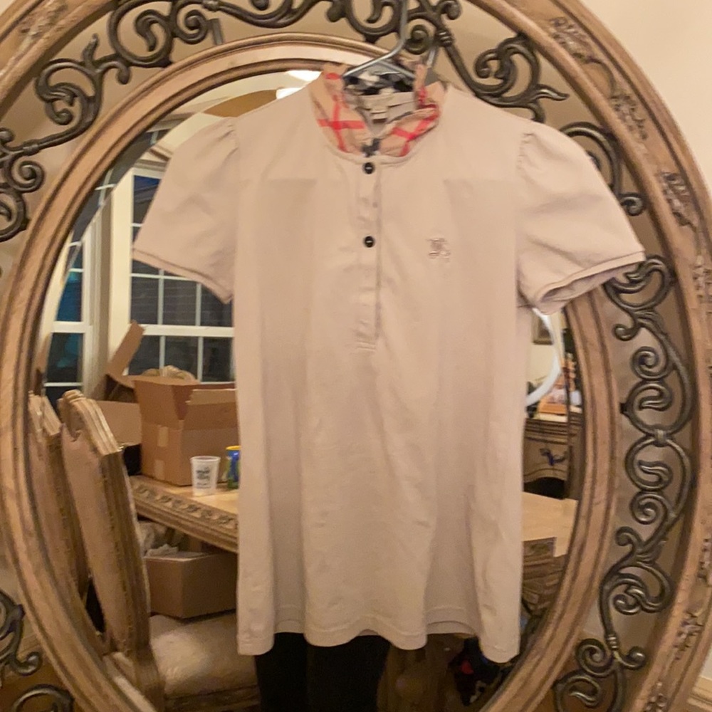 ❤️ Authentic Burberry Tan Short Sleeve Shirt - Picture 8 of 8